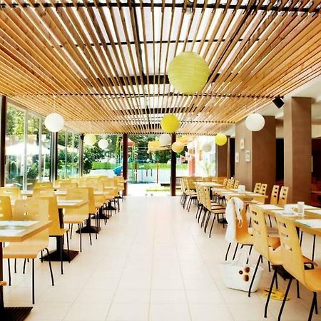 Green Park Hotel โกลเดน แซนส์ ภายนอก รูปภาพ